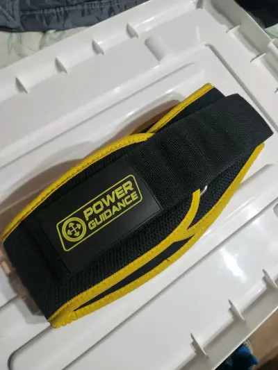 Cinturón de levantamiento Power Guidance negro y amarillo - miniatura 1