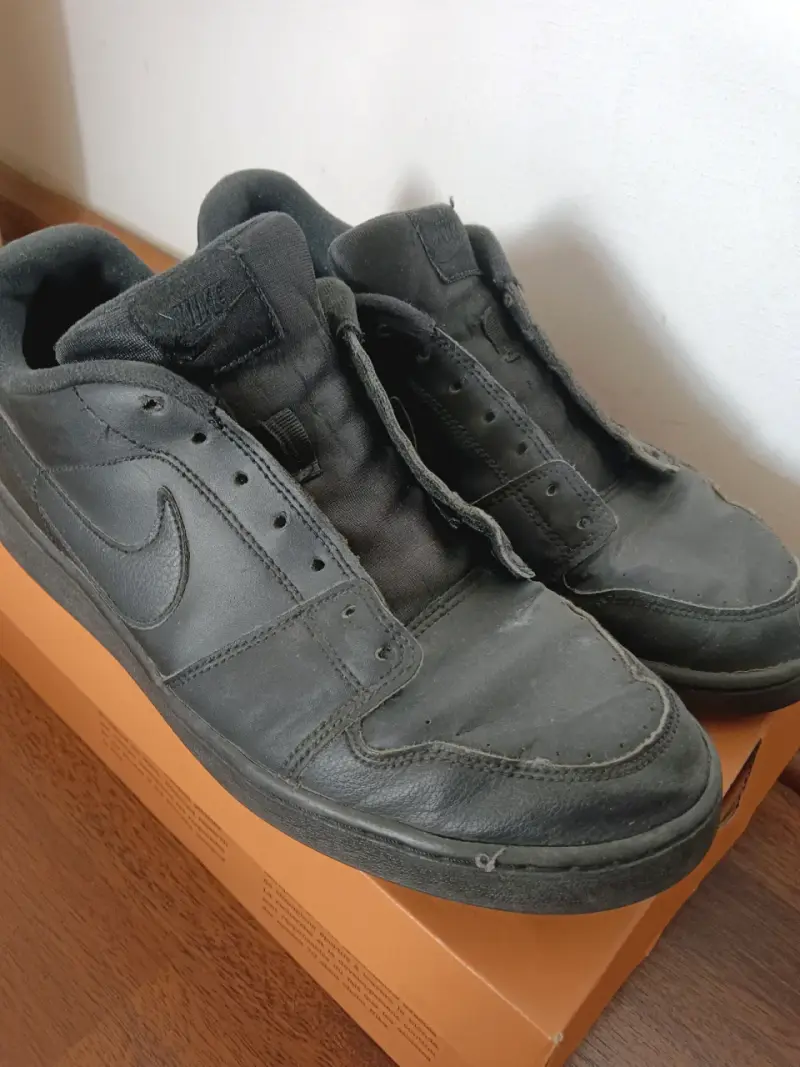 Nike Negros Vintage - 5