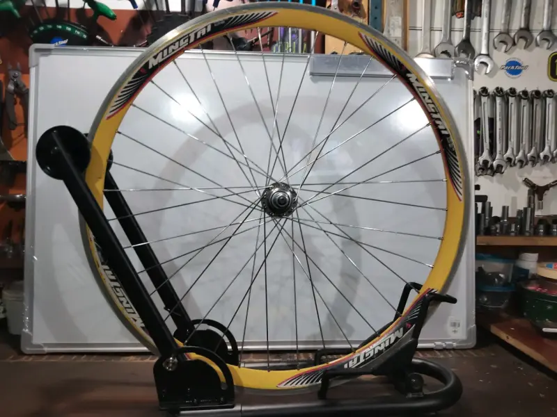Rueda de bicicleta trasera Aro 26 - 1