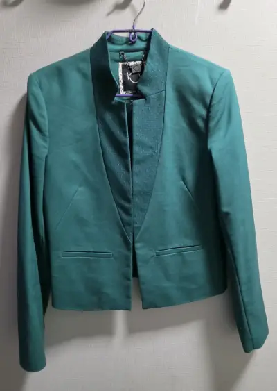 Blazer verde elegante para mujer - miniatura 1
