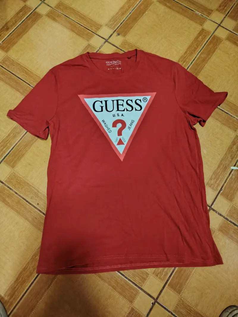 Polera Roja Guess Hombre