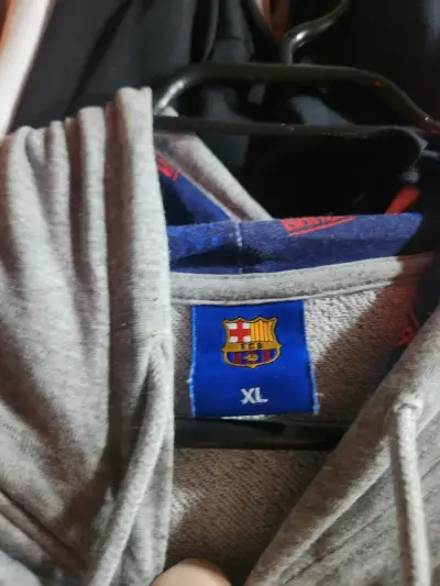 Polerón gris Força Barça con capucha - miniatura 2