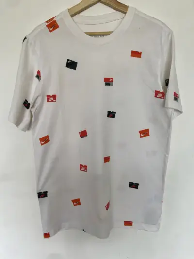 Polera Nike - miniatura 1