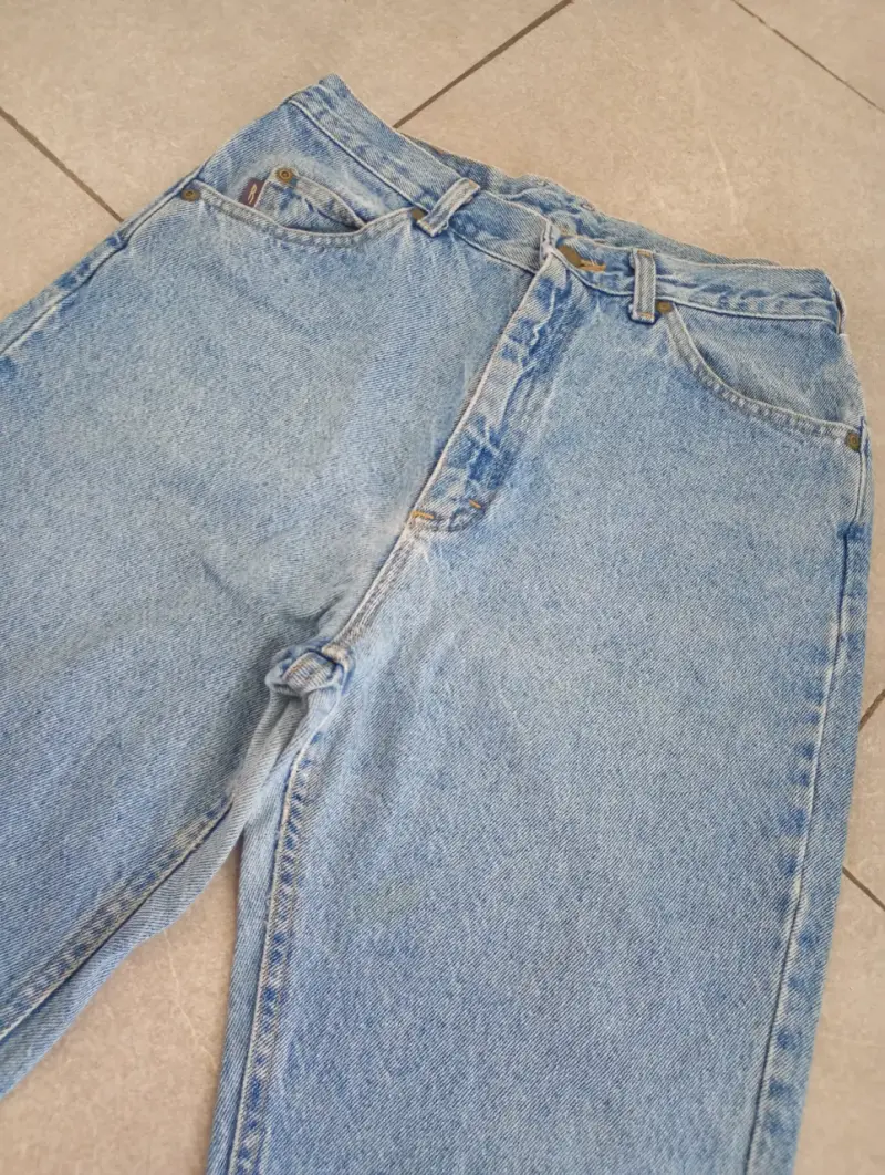 Jeans clásicos de mezclilla azul talla 38 - 3