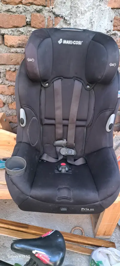 Silla de auto Maxi-Cosi Pria 85 negra - miniatura 1