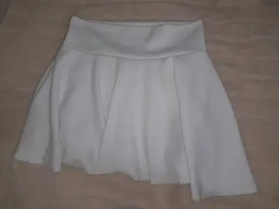 Falda/short blanca - miniatura 1