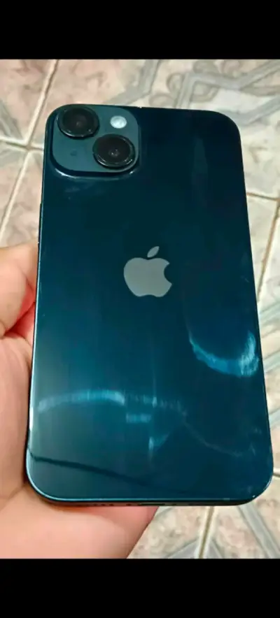 iPhone en buen estado con batería optimizada - miniatura 1