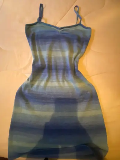 Vestido de tirantes azul degradado para mujer - miniatura 1