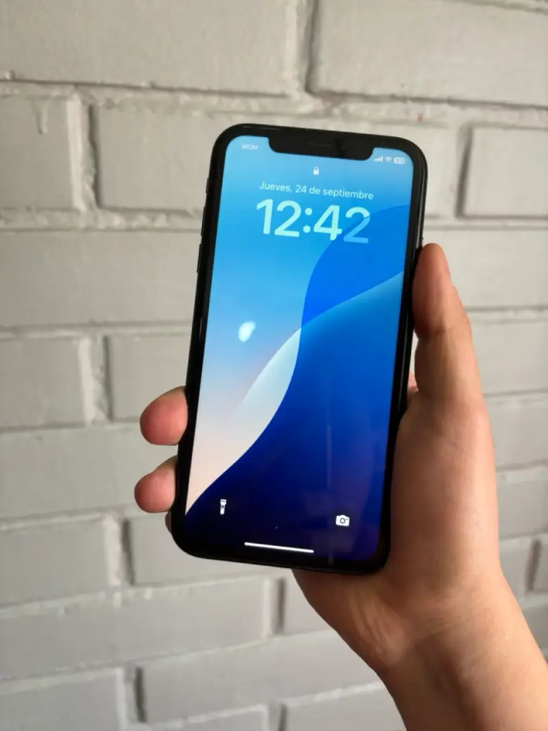 IPhone XR 64GB Negro - 1