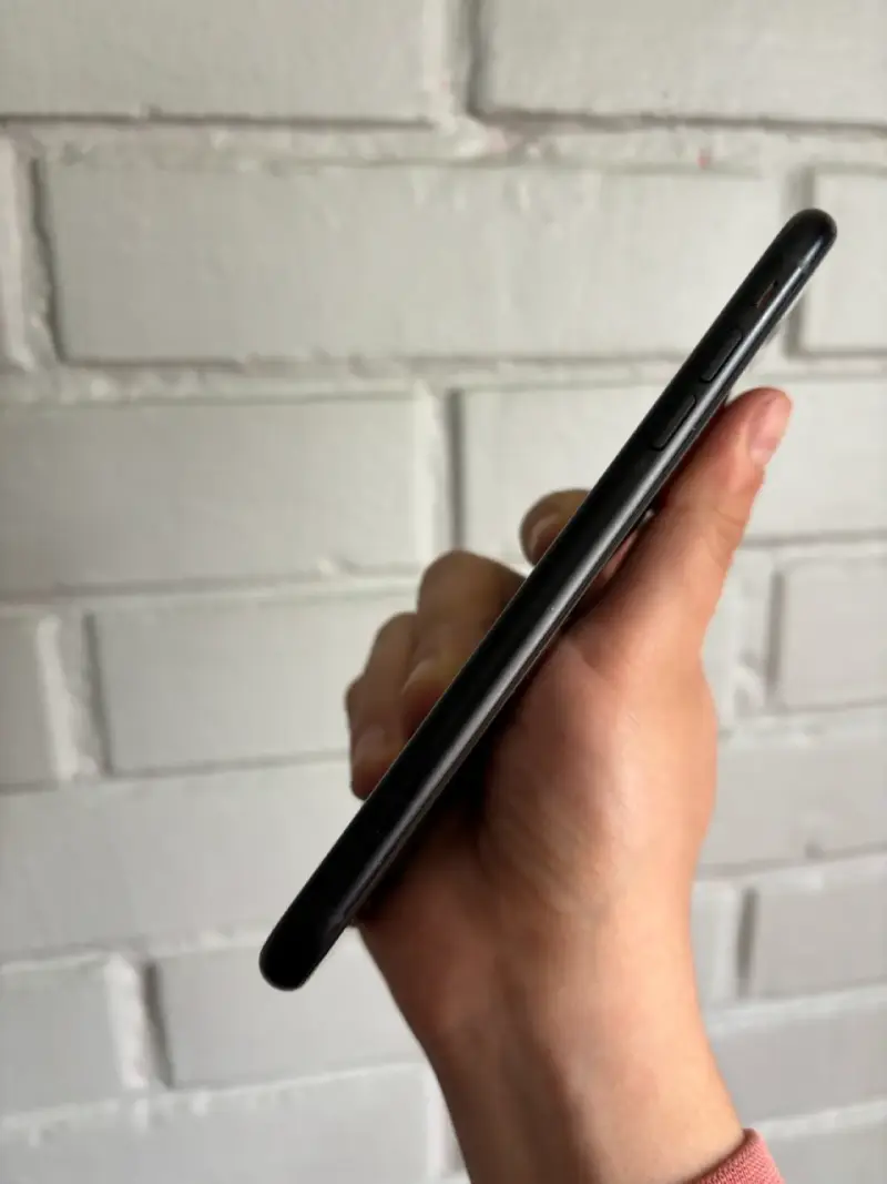 IPhone XR 64GB Negro - 4