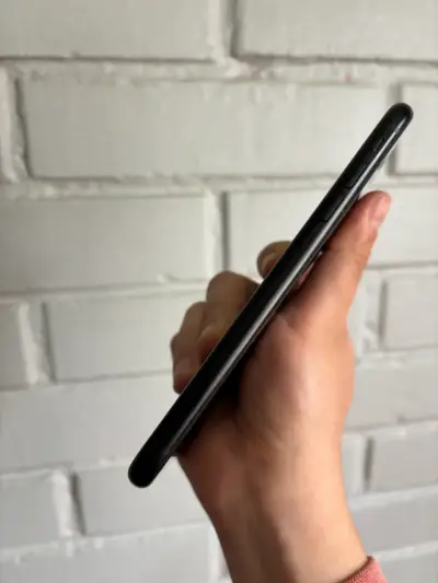 IPhone XR 64GB Negro - miniatura 4