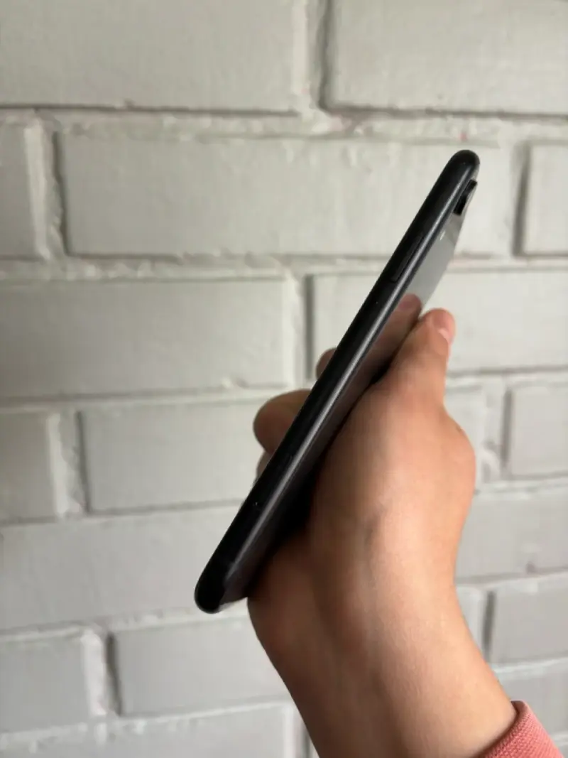 IPhone XR 64GB Negro - 5