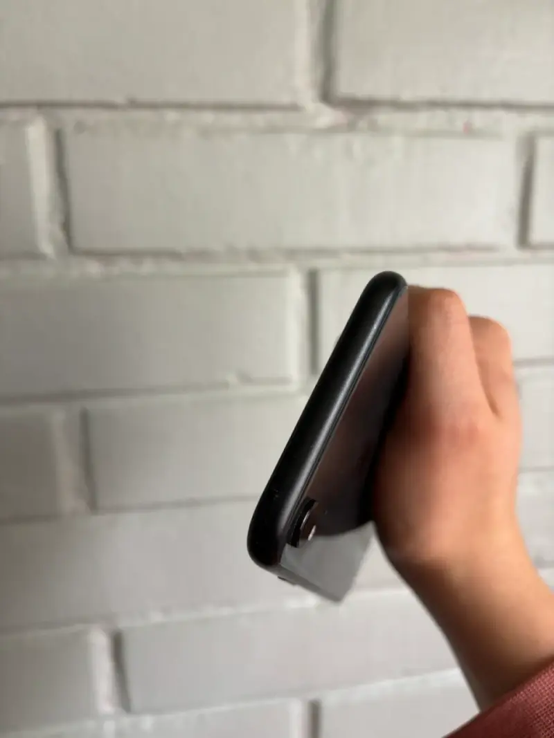 IPhone XR 64GB Negro - 6