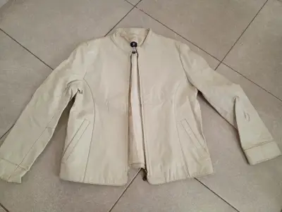 Chaqueta de cuero beige para mujer - miniatura 1