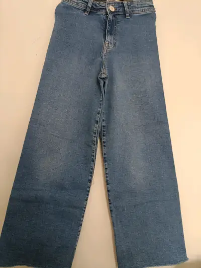 Jeans Zara wide leg  para niña talla 11-12 - miniatura 1