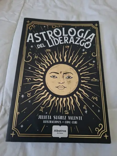 Libro Astrología del Liderazgo de Julieta Suárez - miniatura 1