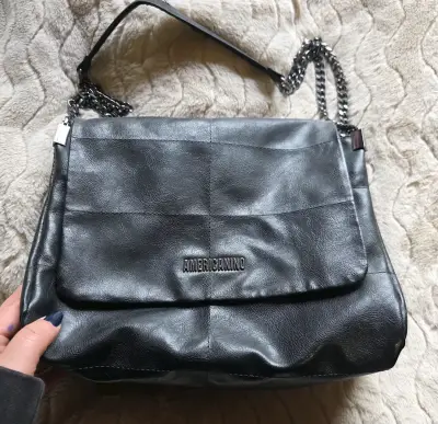 Cartera de cuero negro Americannino con cadena - miniatura 1