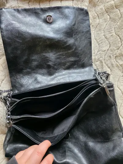 Cartera de cuero negro Americannino con cadena - miniatura 3