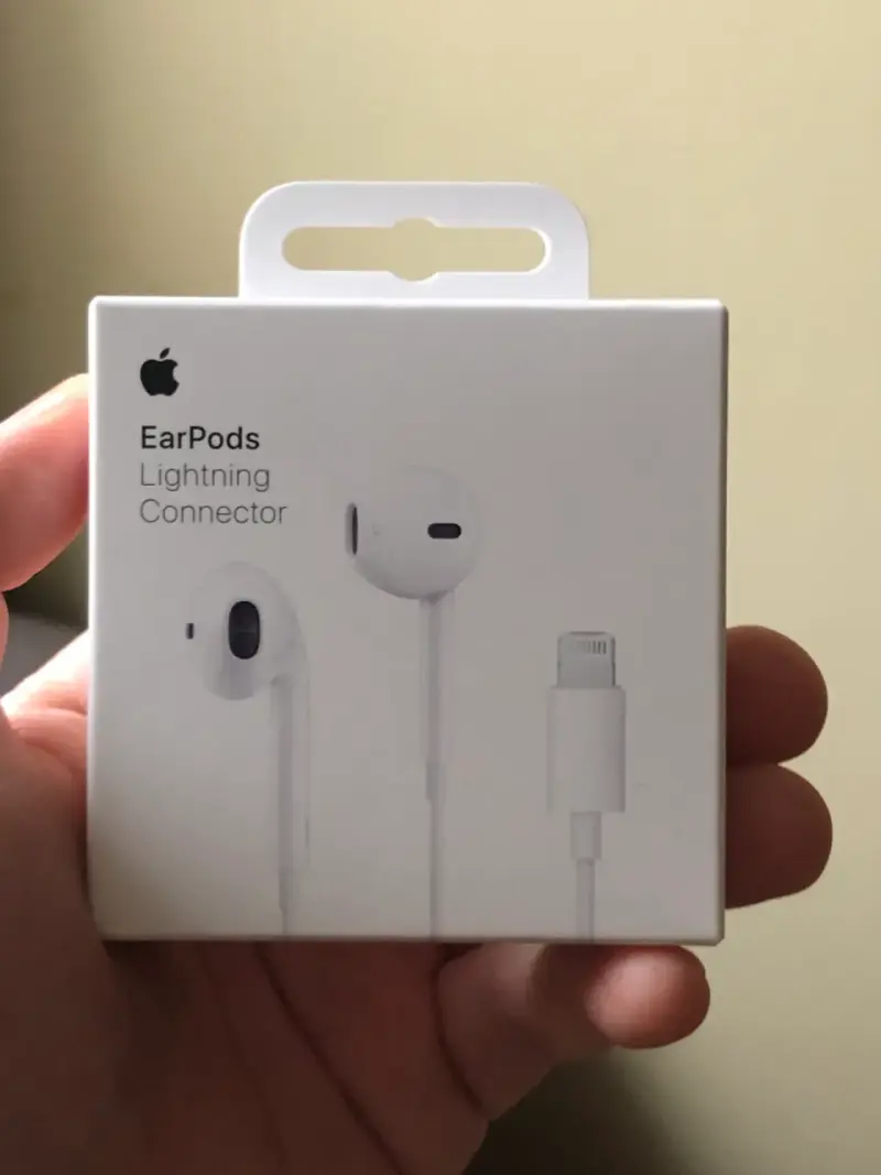 Apple EarPods con Conector Lightning - 1