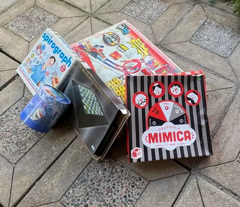 Set de Juegos de Mesa y Creatividad para Niños - 2