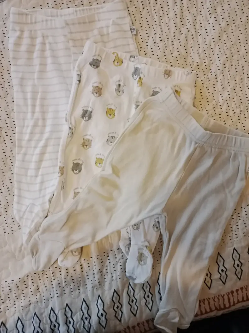 Conjunto de poleras y bodys para bebé Yamp! - 5