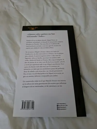 Libro 'La Novena' de Marcela Serrano - miniatura 2