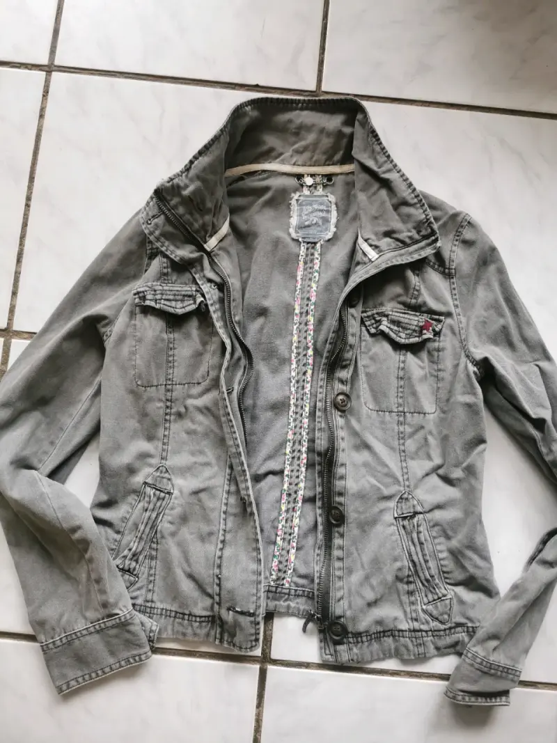 Chaqueta de mezclilla gris Lois Jeans para mujer - 1