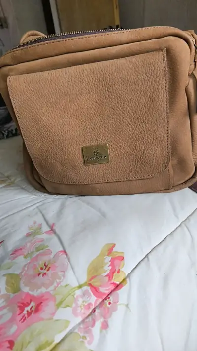 Mochila de cuero Peregrina color camel - miniatura 1