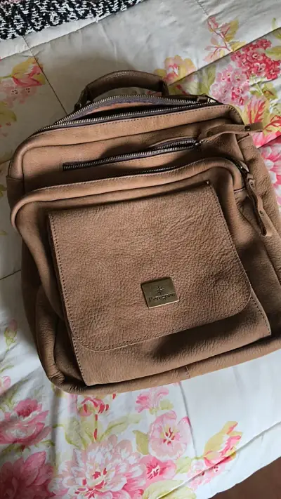 Mochila de cuero Peregrina color camel - miniatura 2