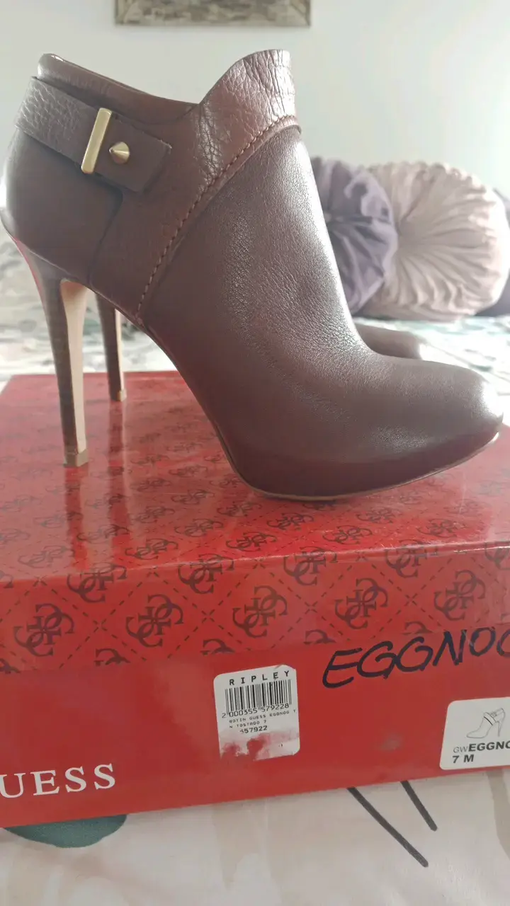 Zapatos de tacón Nine West beige elegantes - 4