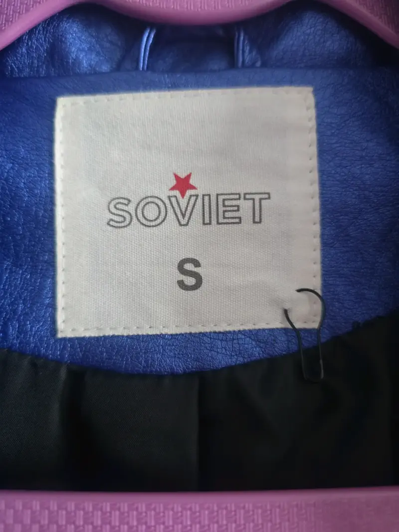 Chaqueta de cuero sintético azul Soviet para mujer - 2