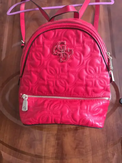 Mochila Guess roja - miniatura 1