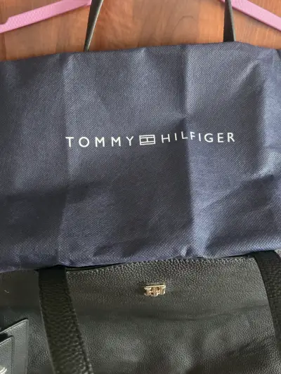 Bolso de cuero Tommy Hilfiger TOTE - miniatura 6
