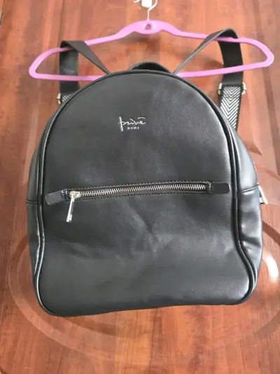 Mochila negra Prive Roma - miniatura 1