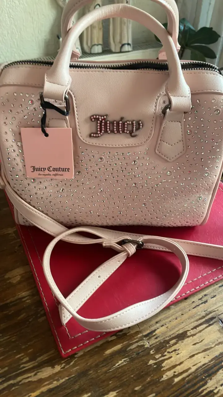Bolso Juicy Couture rosa con brillantes