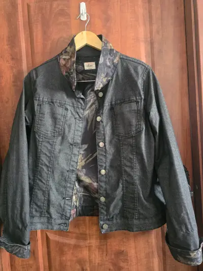 Chaqueta de mezclilla negra - miniatura 1