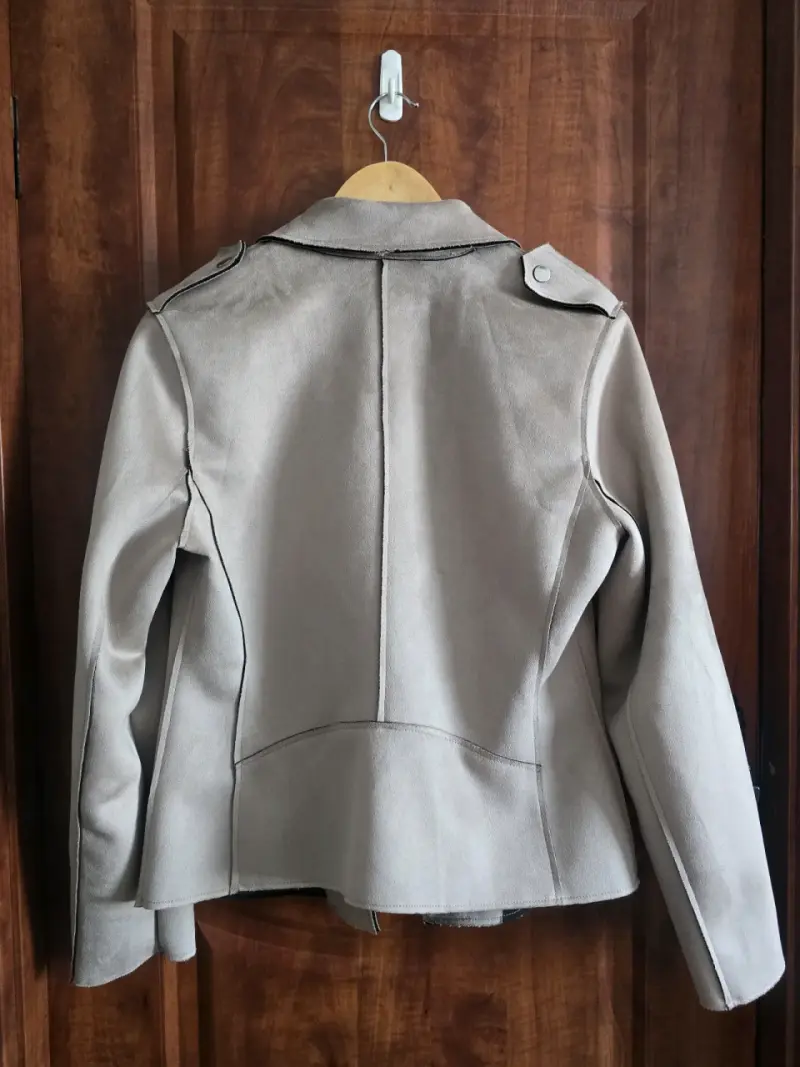 Chaqueta beige con cierre - 3