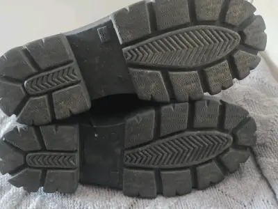 Botines de charol negro - miniatura 4