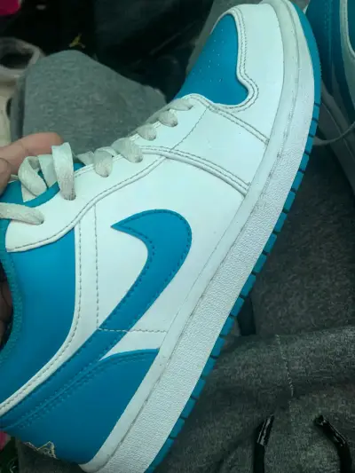 Zapatillas deportivas Air Jordan azul y blanco - miniatura 3