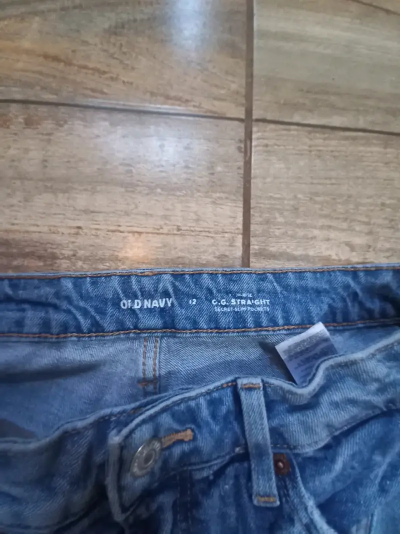 Jeans de mezclilla OLD NAVY desgastados para mujer - 2