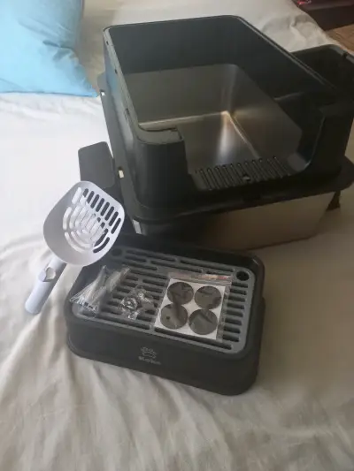 Caja de arena para gatos Koba con accesorios - miniatura 1