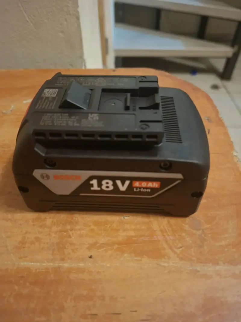 Batería Bosch 18V 4.0Ah Li-ion para herramientas - 1