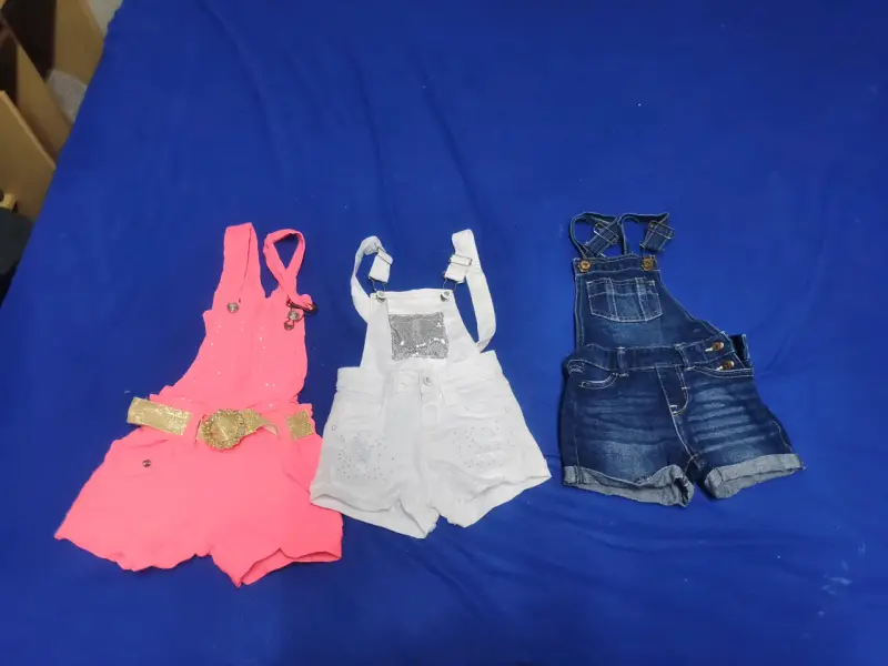Conjunto de jardineras para niñas en varios colores
