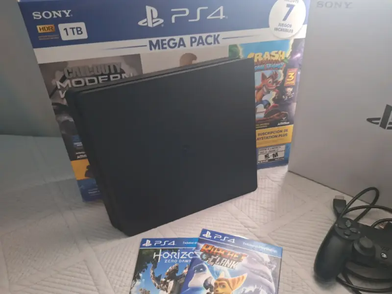Consola PS4 Mega Pack 1TB con Juegos - 4