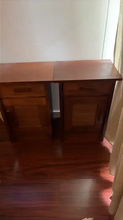 Par de veladores - miniatura 2