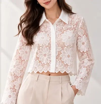 Blusa de encaje - miniatura 1