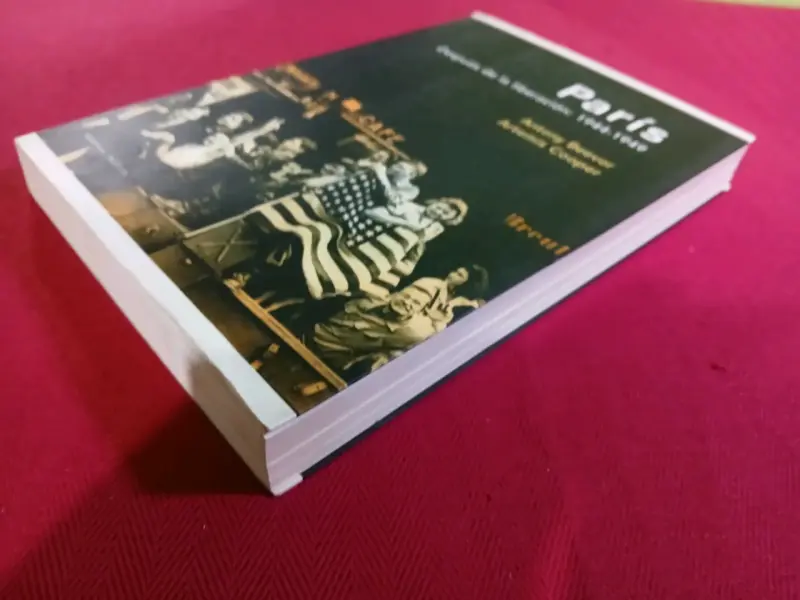 Libro 'París: Después de la liberación' de Antony Beevor - 4