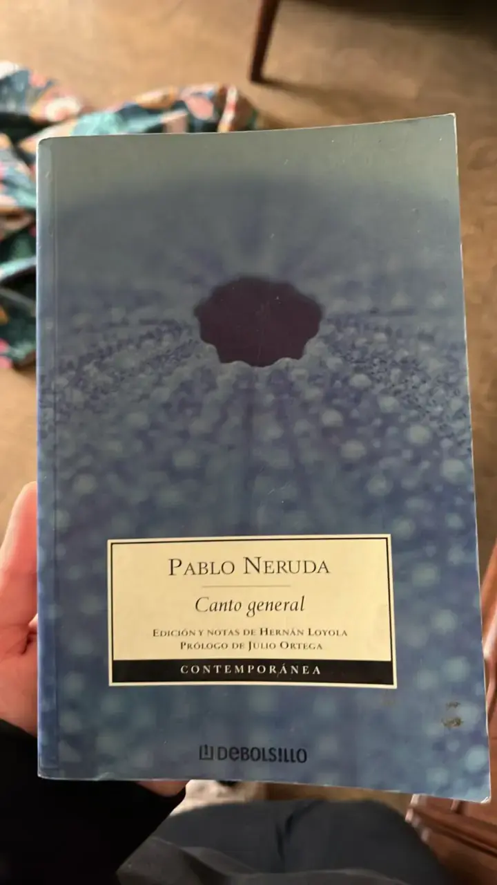 Libro 'Canto General' de Pablo Neruda - 1