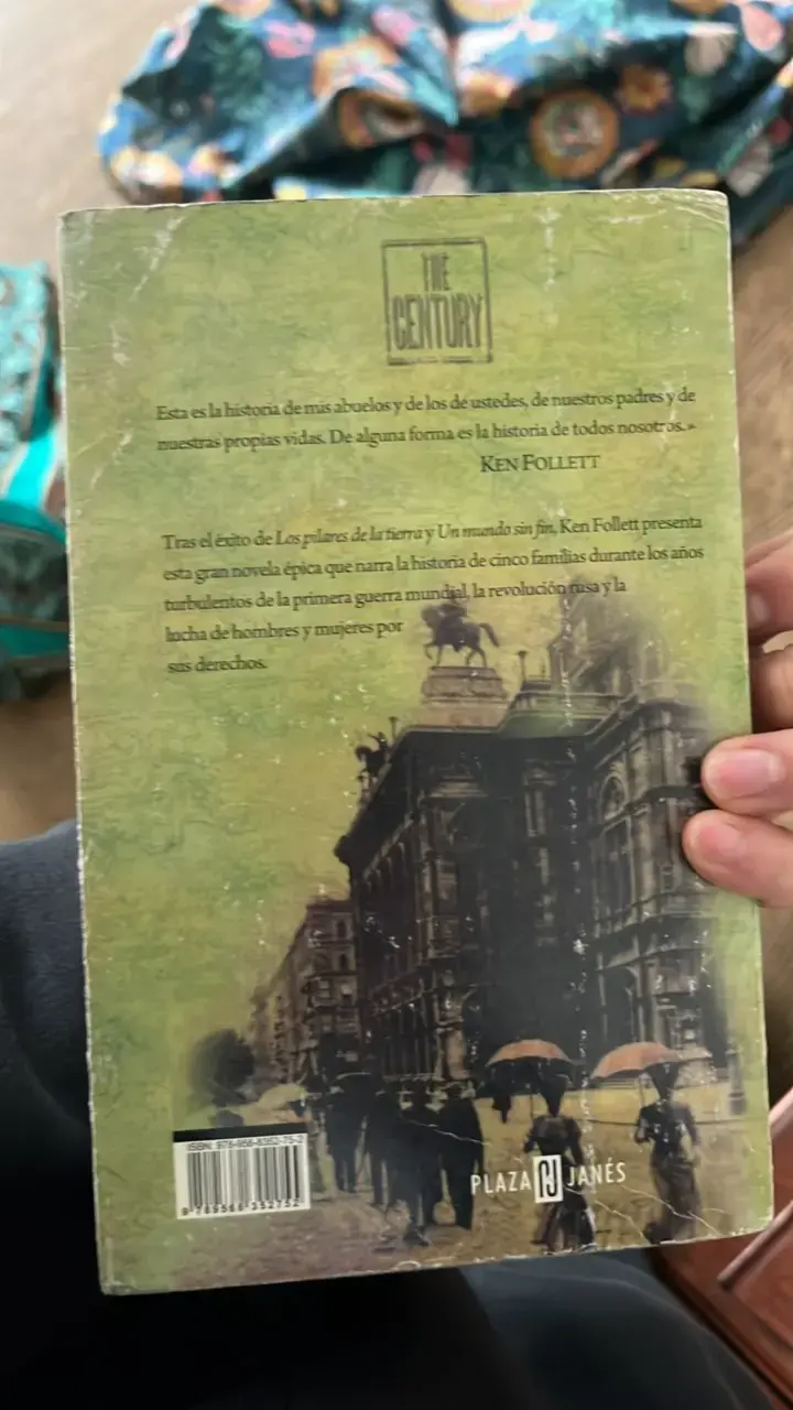 Libro 'La Caída de los Gigantes' de Ken Follett - 2