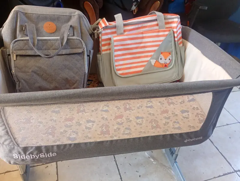 Cuna de bebé Side by Side con mochila Infanti - 7